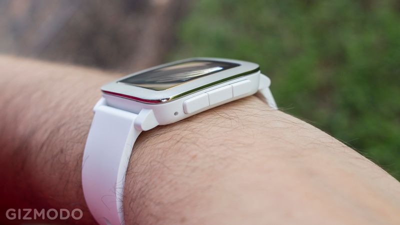 Illustration for article titled Probamos el Pebble Time: ¿por qué los smartwatch no son así de simples?